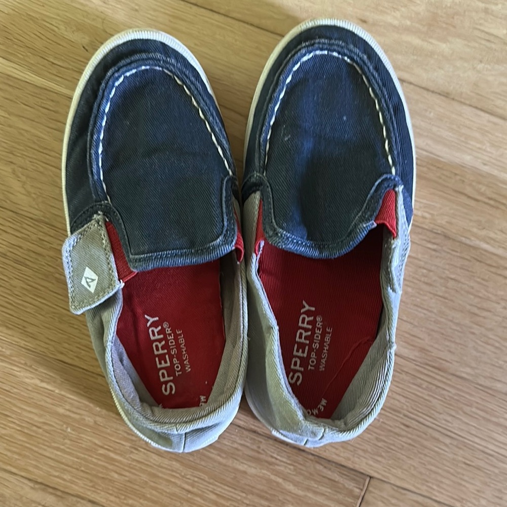 Sperry Blue and Red Sneakers with Nautical Style